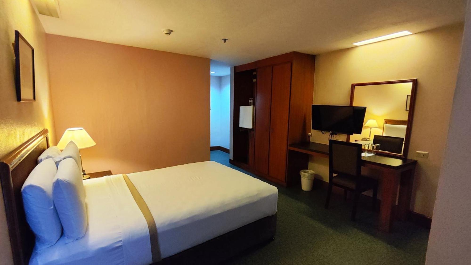 Rajah Park Hotel By Hiverooms Cebu Екстериор снимка