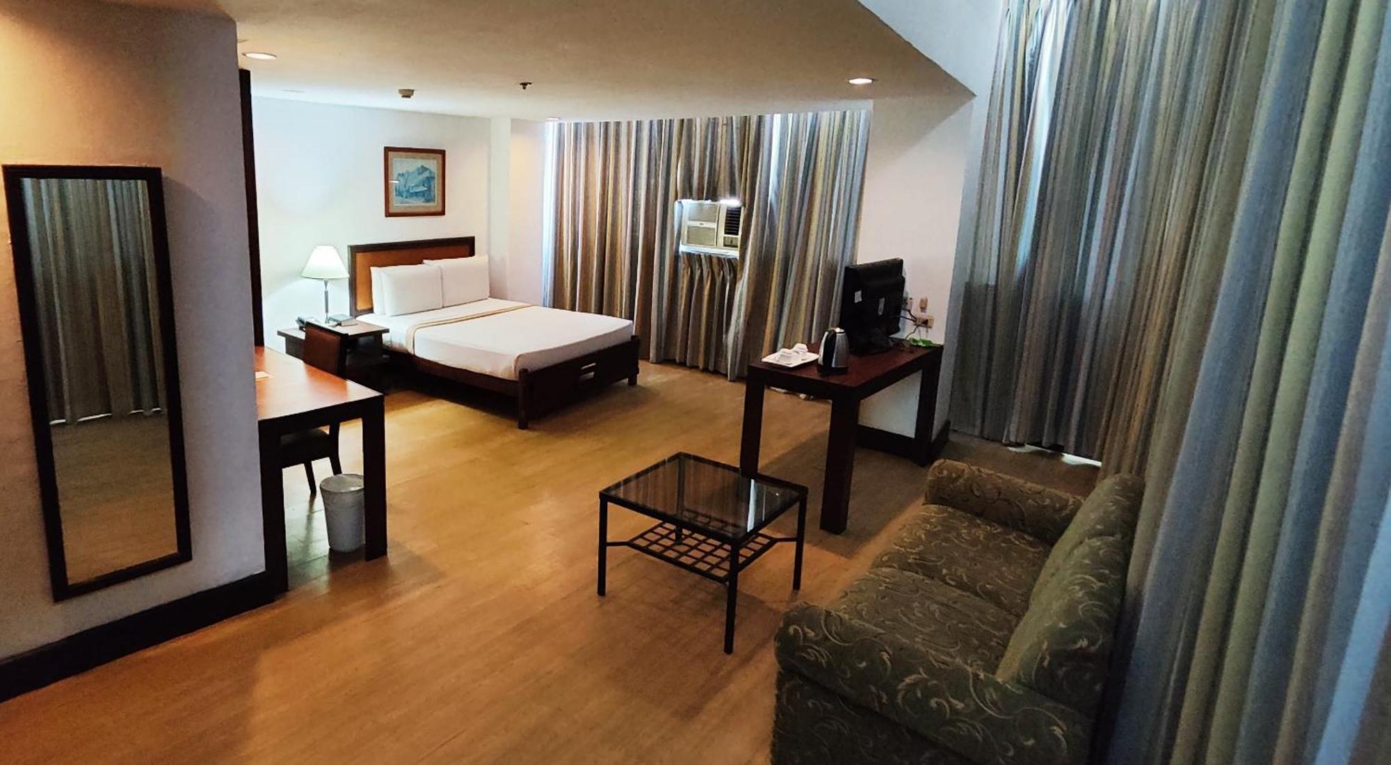 Rajah Park Hotel By Hiverooms Cebu Екстериор снимка